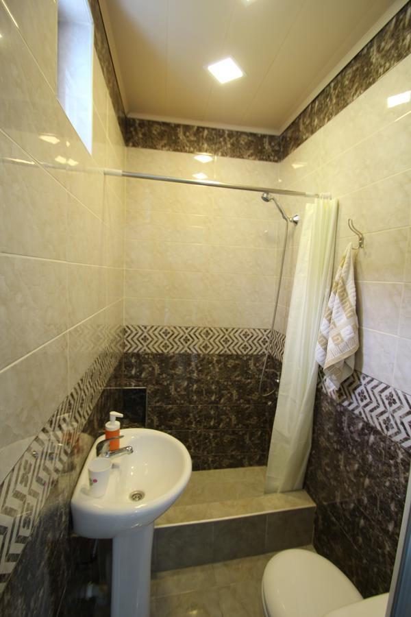 Chambre Familiale avec Salle de Bains Privative