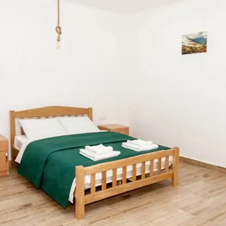 Guest House Beautiful Tbilisi - Cool&Cozy Apartments-2