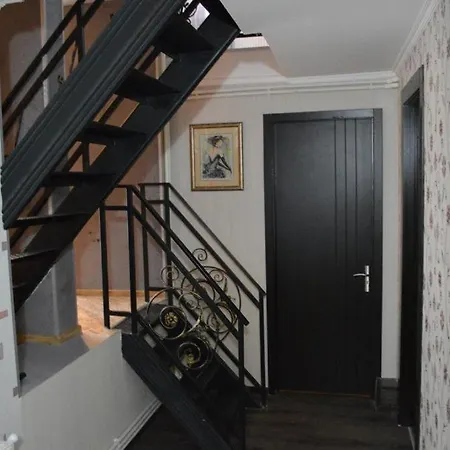 Georgian Guest House On Asatiani-3
