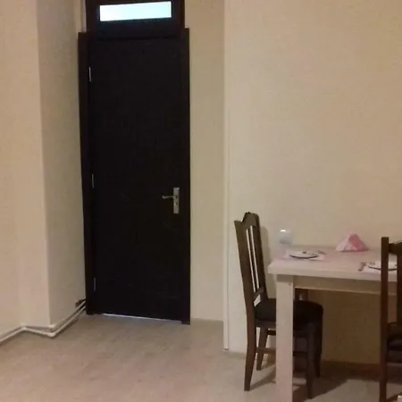 "Green Way" Guest House-2